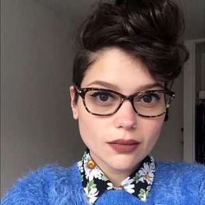 Meet your Posher, Melanie